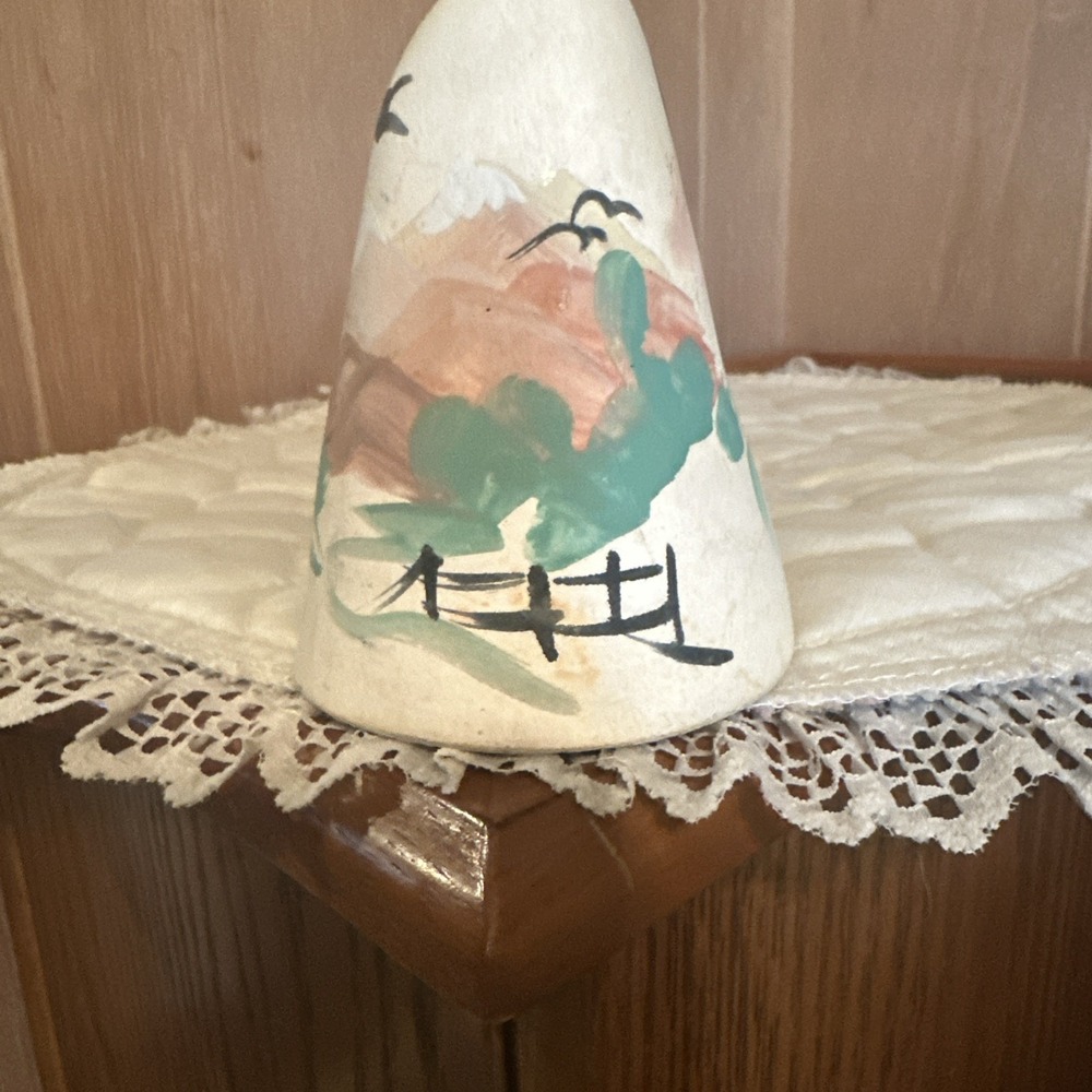 Ceramic Clay Pottery Bell Southwest Desert Cactus , Hand painted, Vintage Signed - Picture 2 of 5